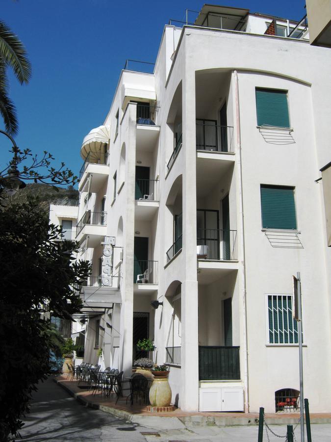 Hotel Al Capo Вариготти Экстерьер фото